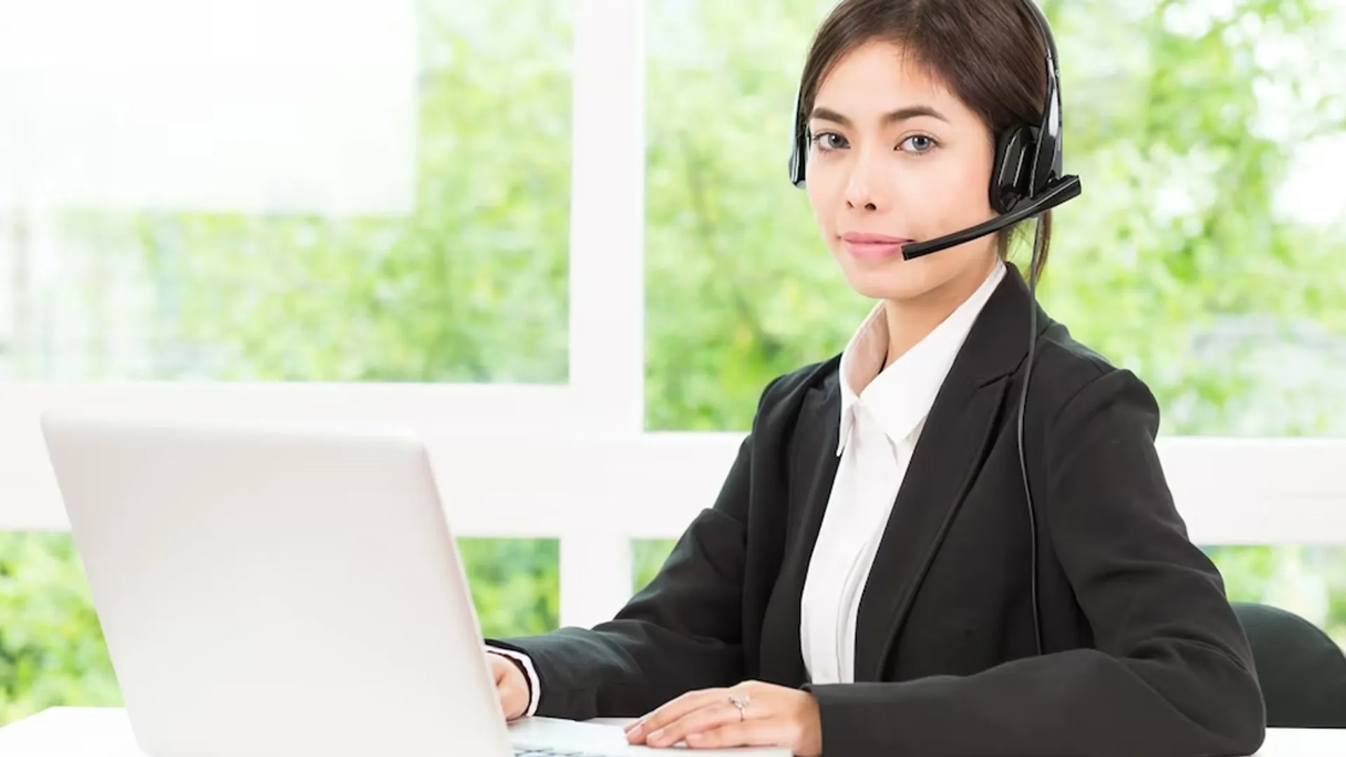 Hình ảnh dịch vụ hỗ trợ email chuyên nghiệp của Onbet88